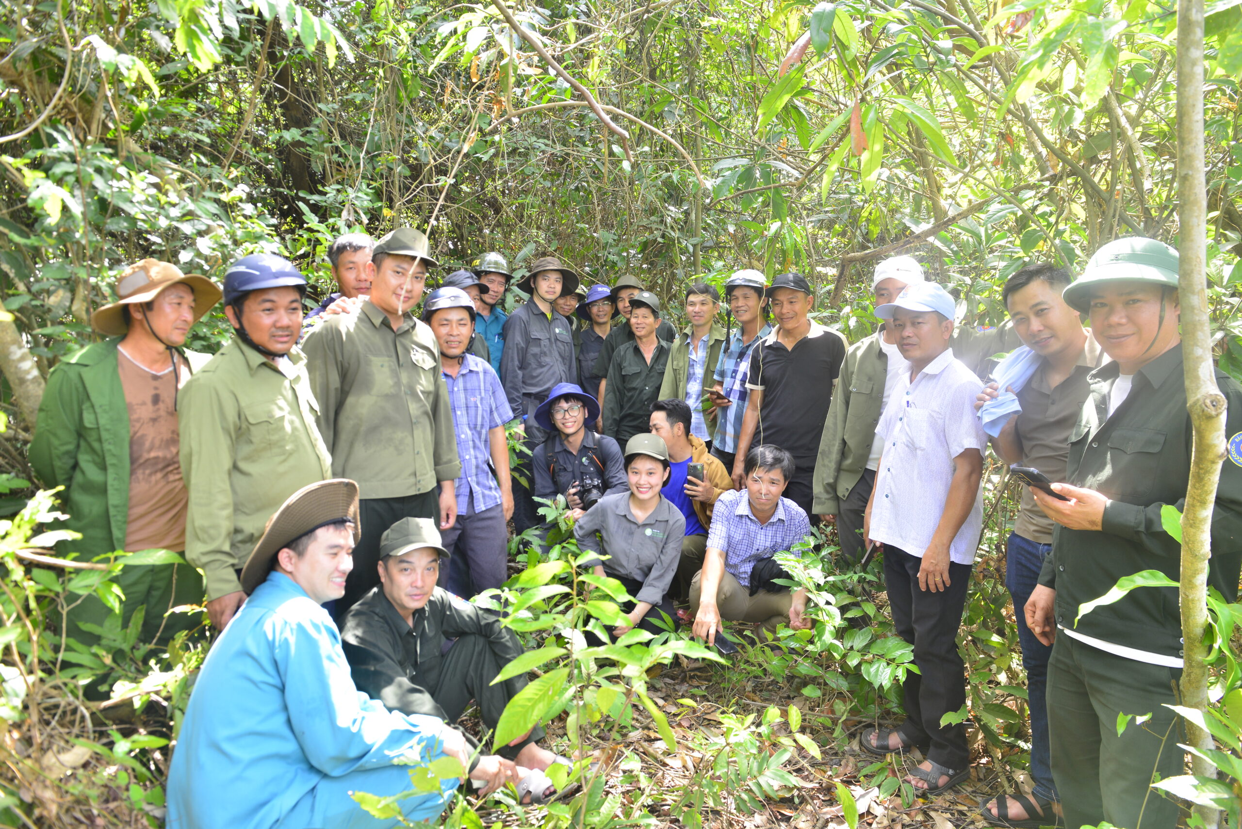The team of staff from the Management Boards and CTNC during field practice